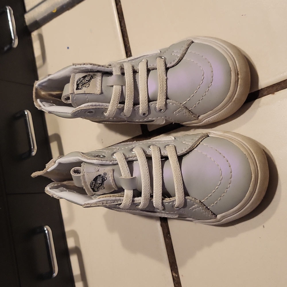 Size 6 irridescent kids vans